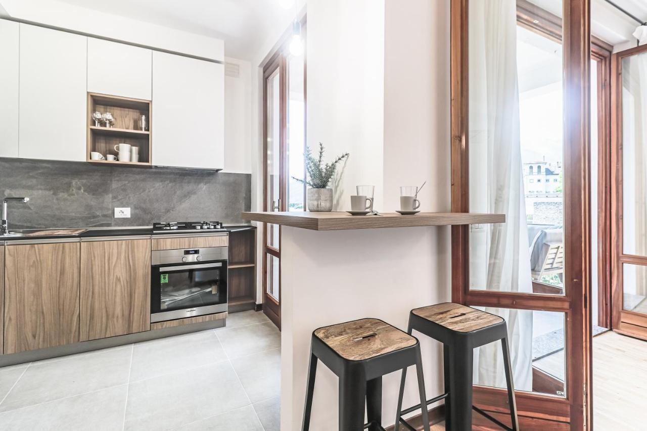 Stunning View Lakeside Apartment - Larihome A11 赫拉弗多纳 外观 照片
